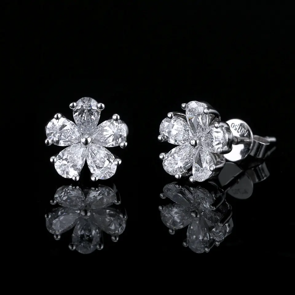 1.19 ctw Flower Lab Grown Diamond Earring